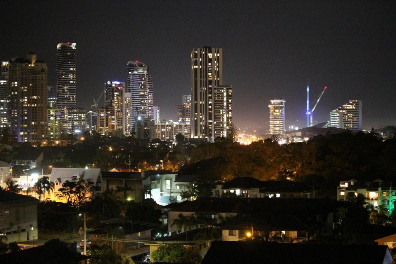 Serenity Surfers Paradise Gold Coast Buitenkant foto